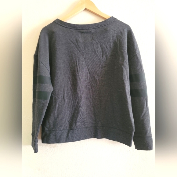 New Era AUDI Crewneck , Dark‎ Grey, Size Small - Picture 3 of 7